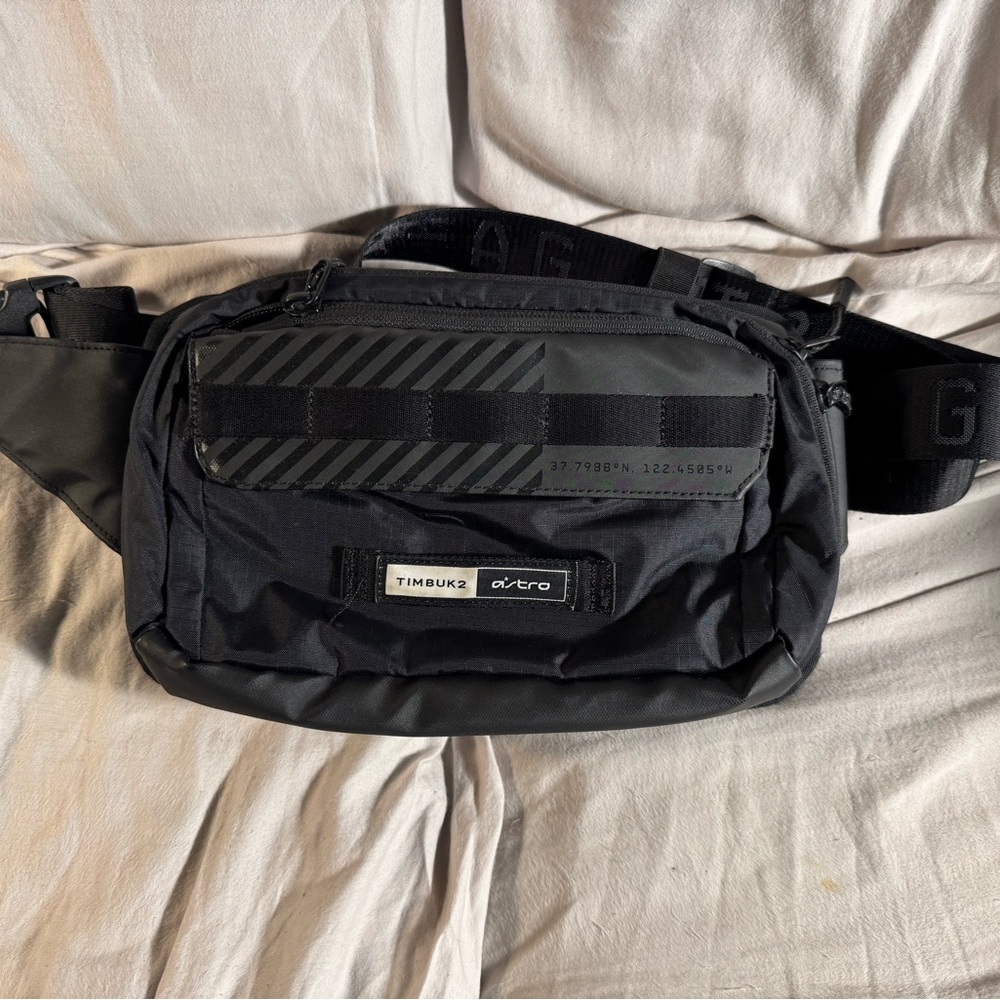 Timbuk2 Astro Black Sling/ Belt Bag